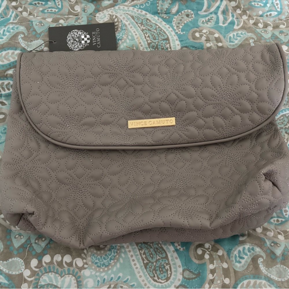 Vince Camuto travel accessories bag